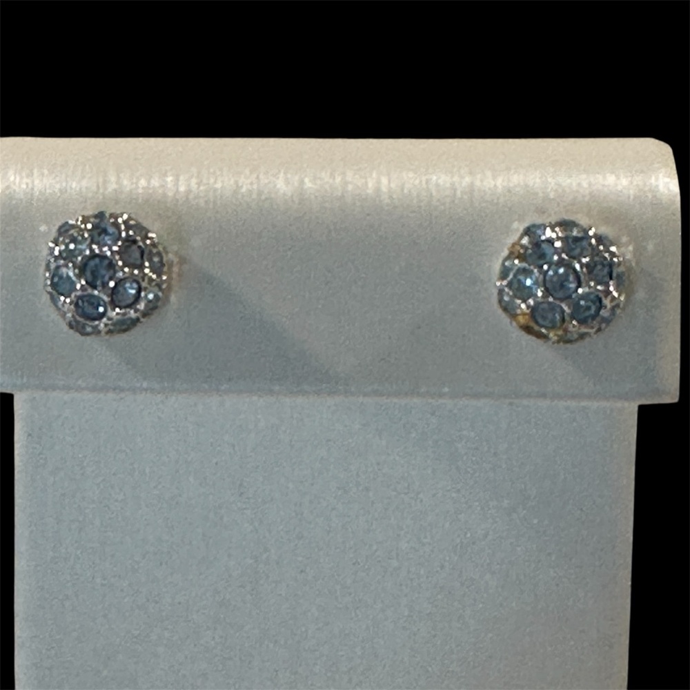 Dazzling Round Crystal Earrings - Picture 2 of 5